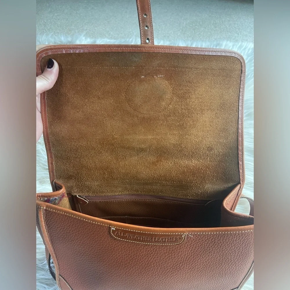 Dooney And & Bourke All Weather Pebble Leather Brown Crossbody Bag Made In USA